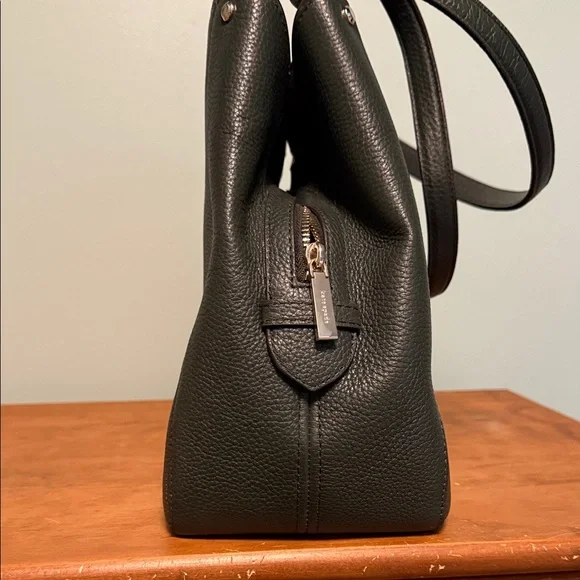 Dark Green Leather Tote - Picture 4 of 8